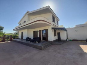 VILLA AURA